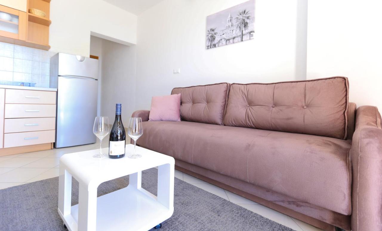 Apartmani Guto ポドストラナ エクステリア 写真